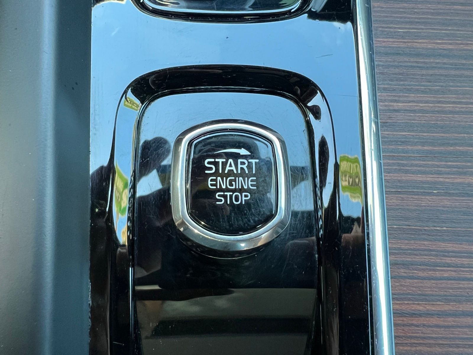 2024 Volvo S60 Ultimate