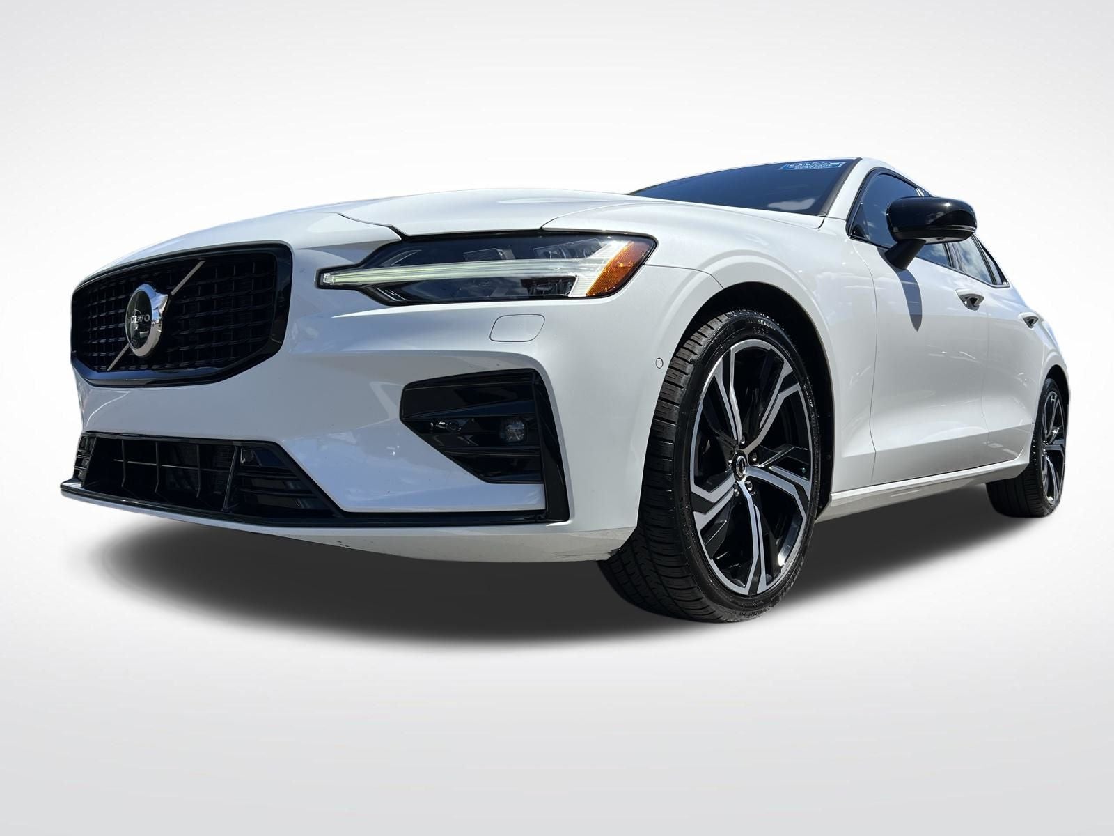 2024 Volvo S60 Ultimate