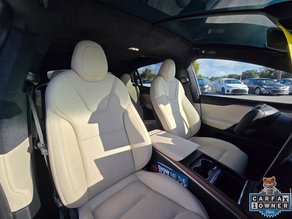 2022 Tesla Model X Base