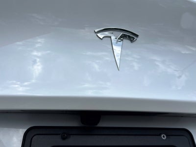 2025 Tesla Model Y Long Range