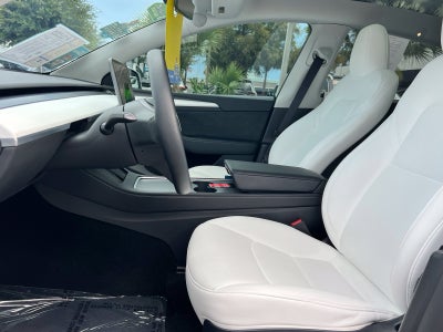 2025 Tesla Model Y Long Range