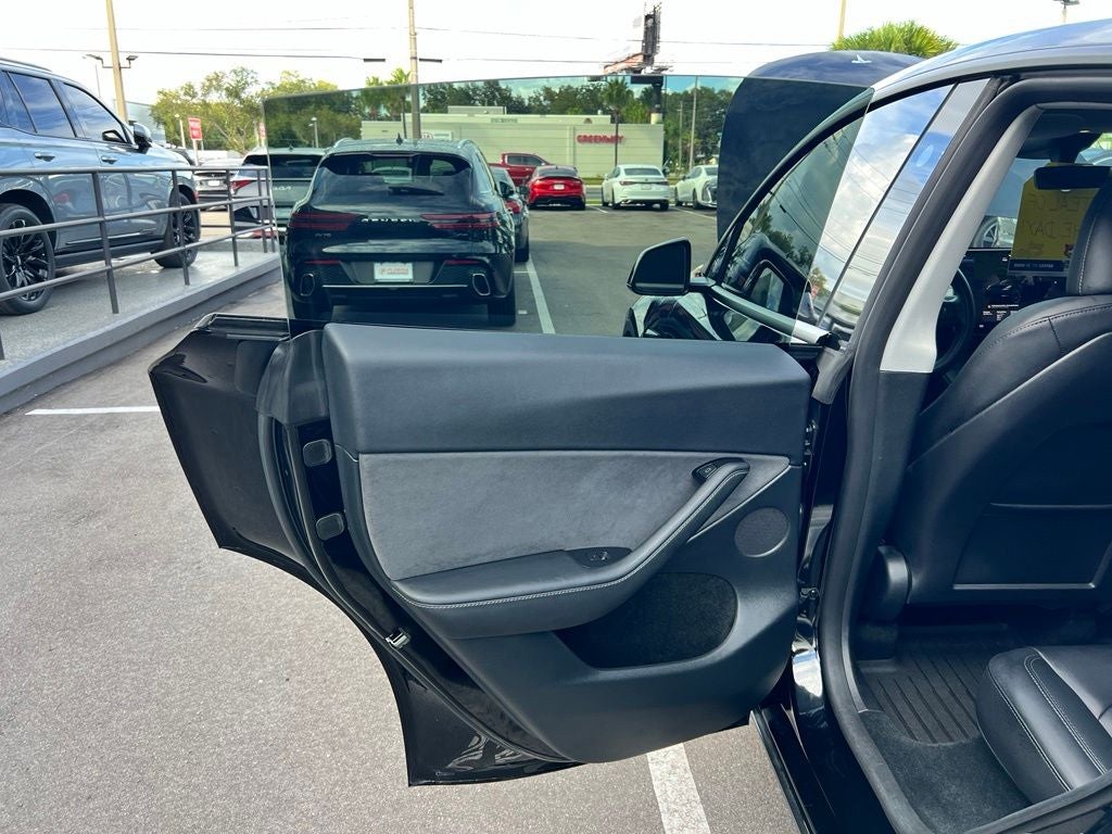 2024 Tesla Model Y Long Range
