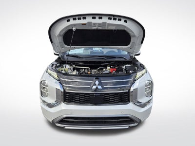 2025 Mitsubishi Outlander SEL