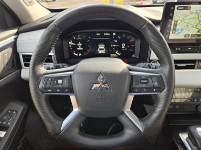 2025 Mitsubishi Outlander SEL