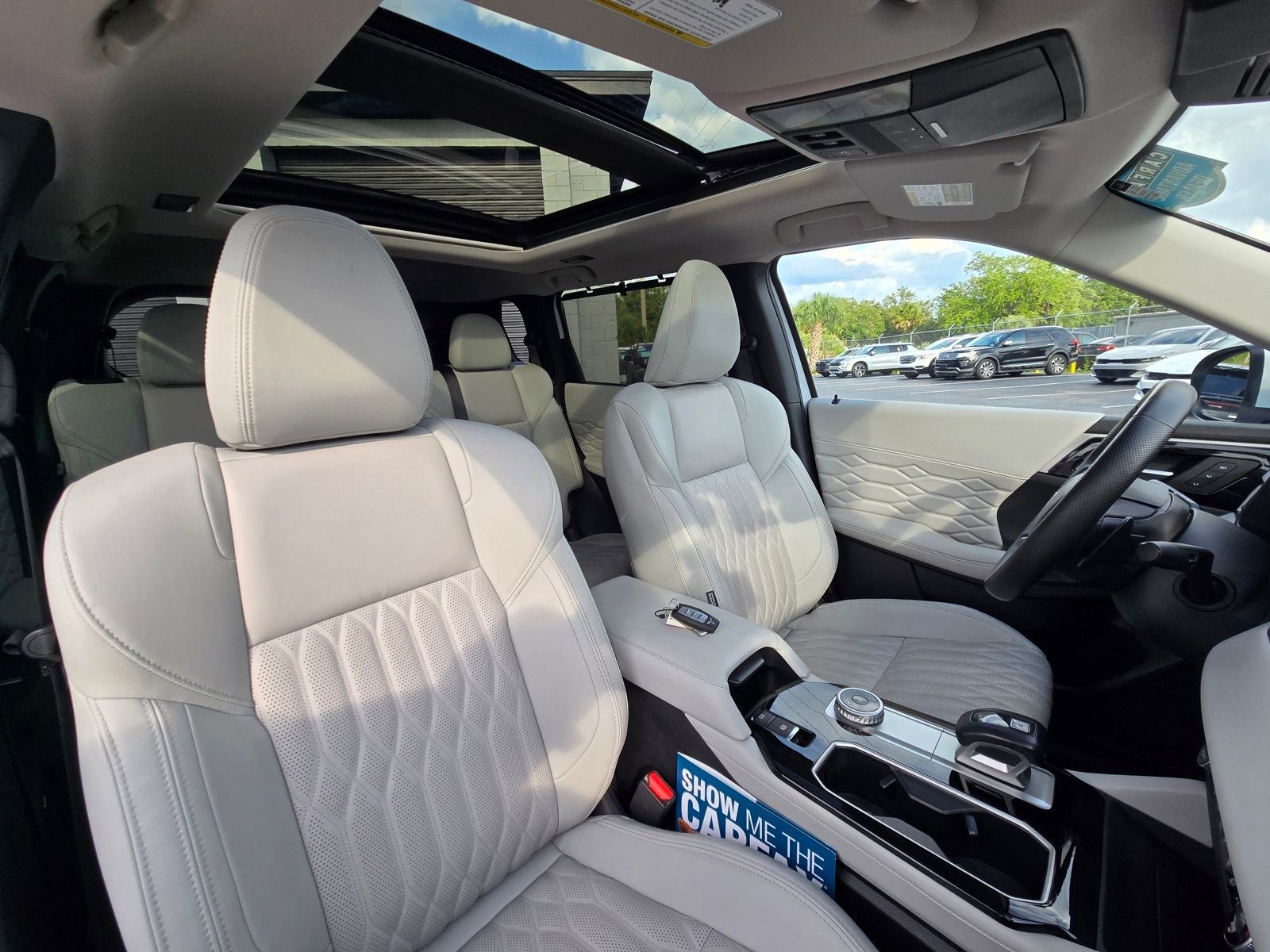 2025 Mitsubishi Outlander SEL