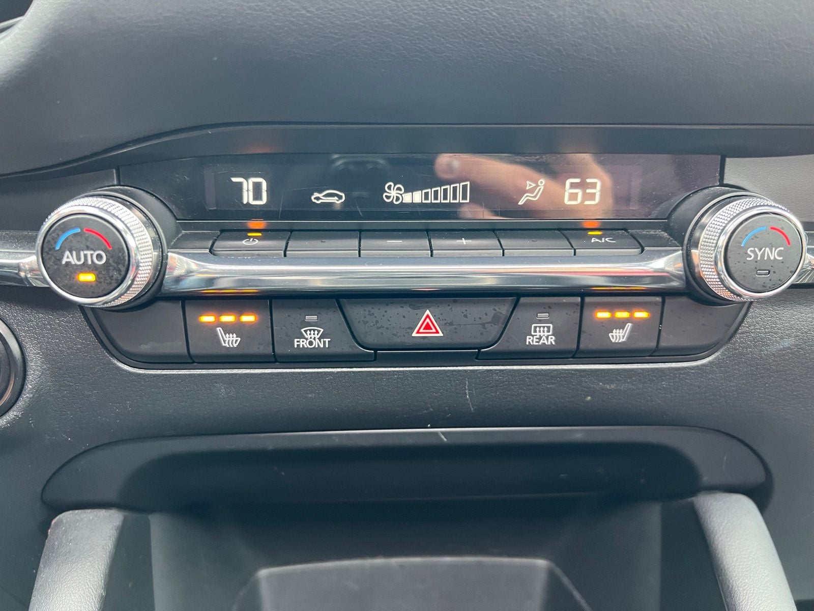 2023 Mazda Mazda3 2.5 S Carbon Edition