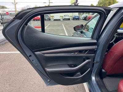 2023 Mazda Mazda3 2.5 S Carbon Edition