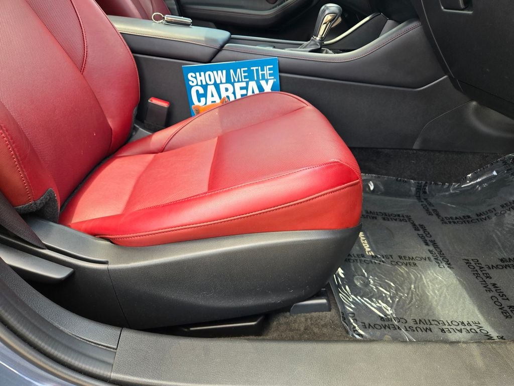 2024 Mazda Mazda3 2.5 S Carbon Edition