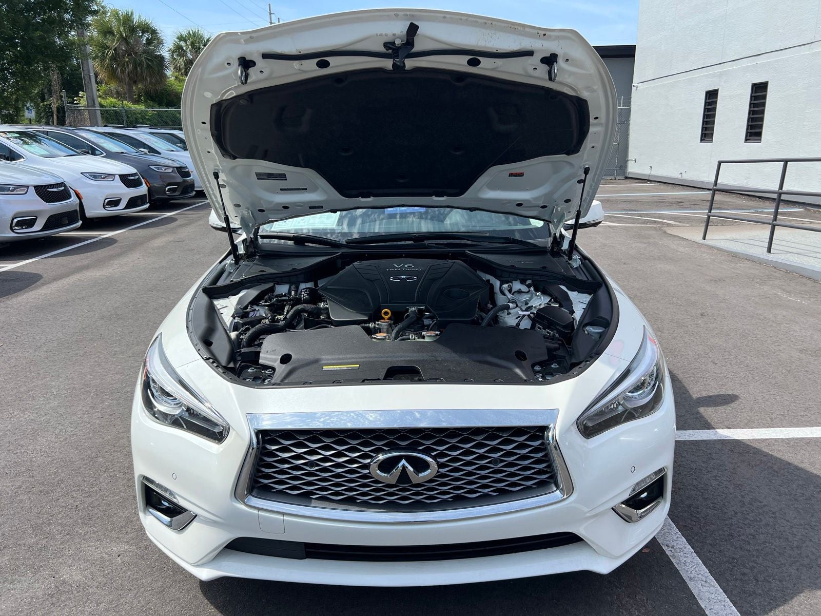 2023 INFINITI Q50 LUXE