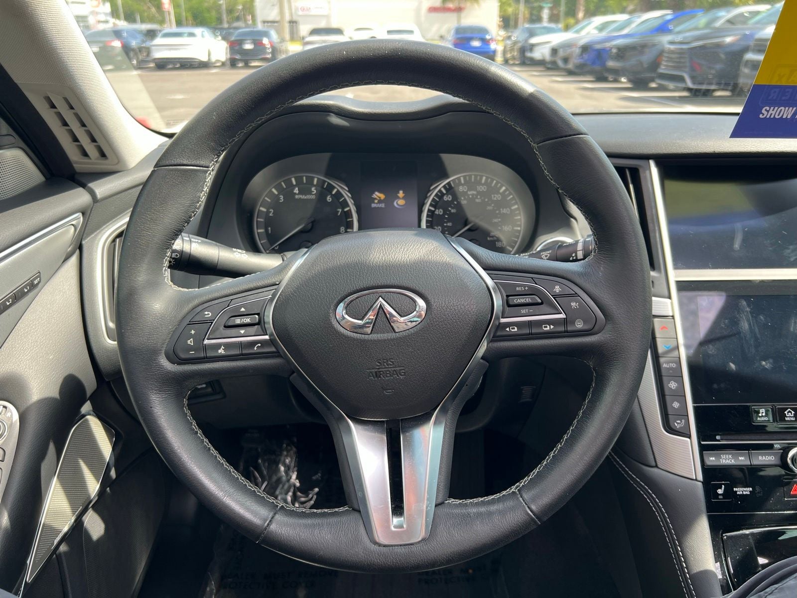 2023 INFINITI Q50 LUXE
