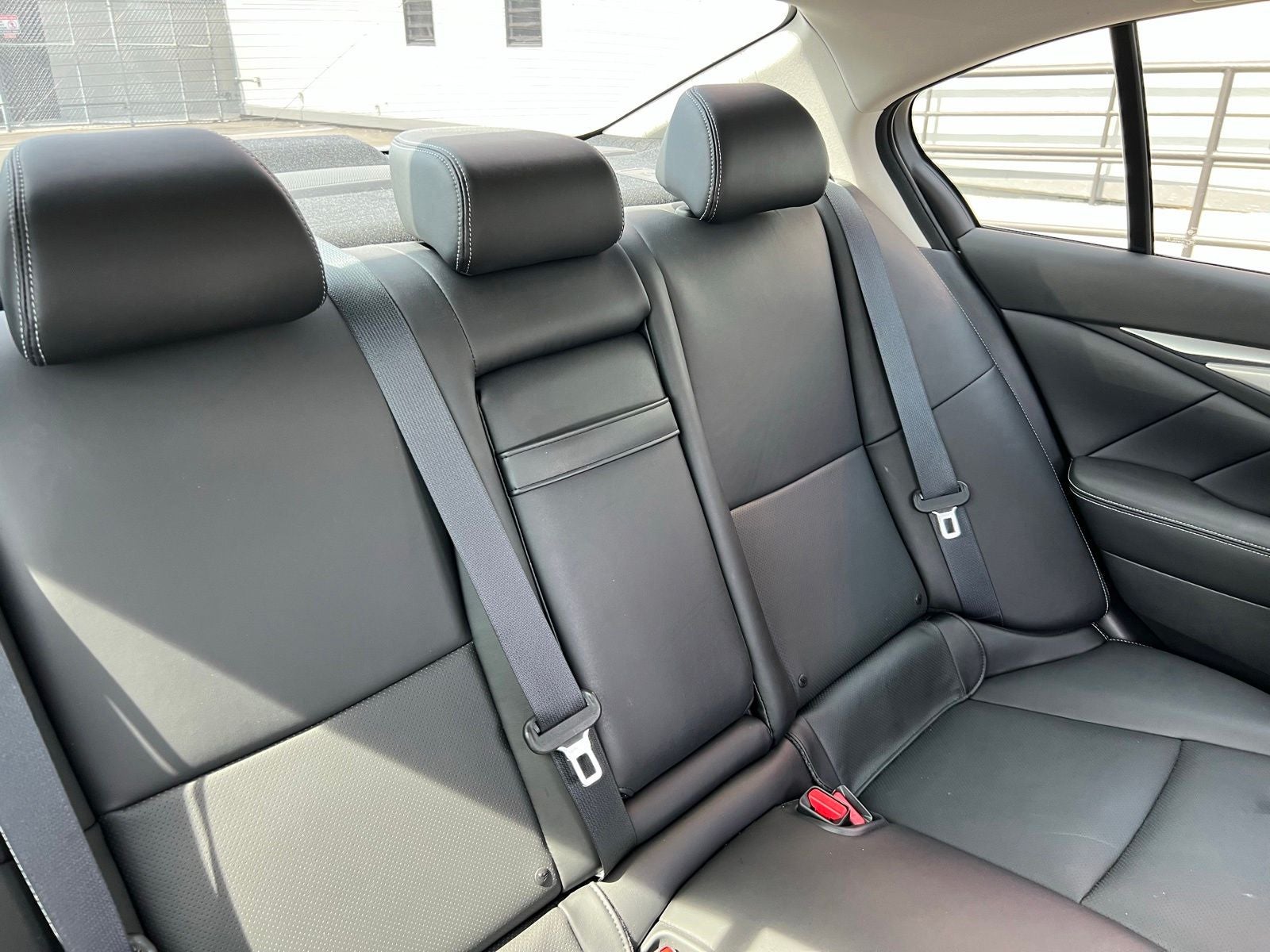2023 INFINITI Q50 LUXE