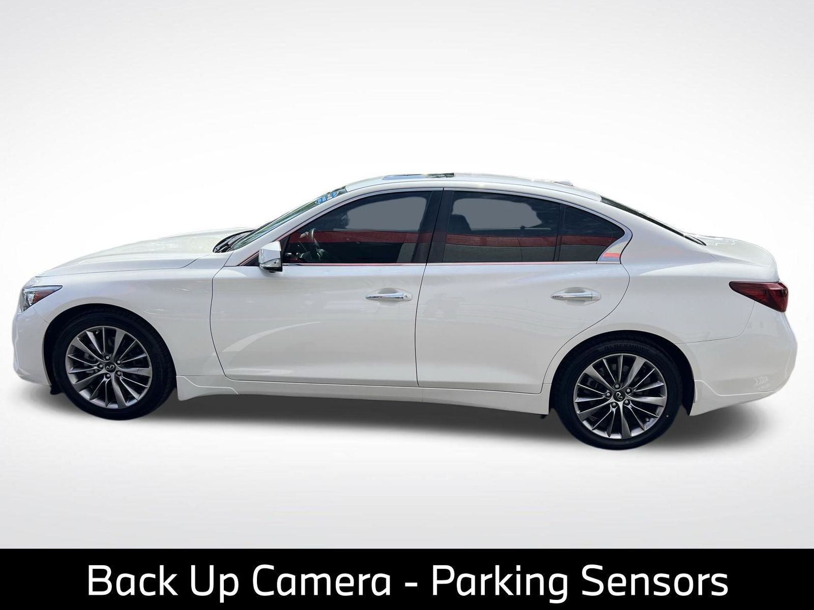 2023 INFINITI Q50 LUXE