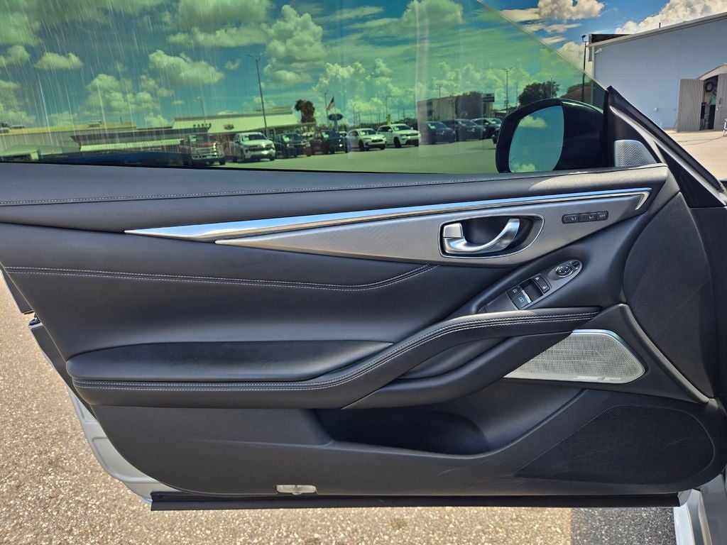 2018 INFINITI Q60 3.0t LUXE