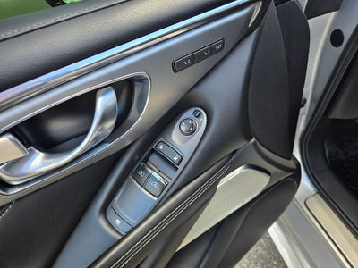 2018 INFINITI Q60 3.0t LUXE