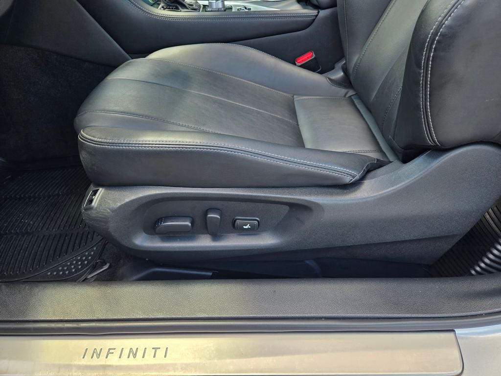 2018 INFINITI Q60 3.0t LUXE
