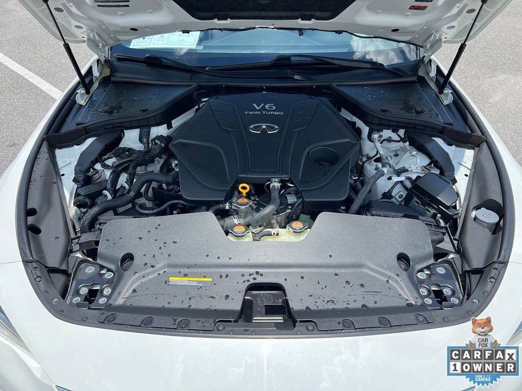 2022 INFINITI Q60 LUXE