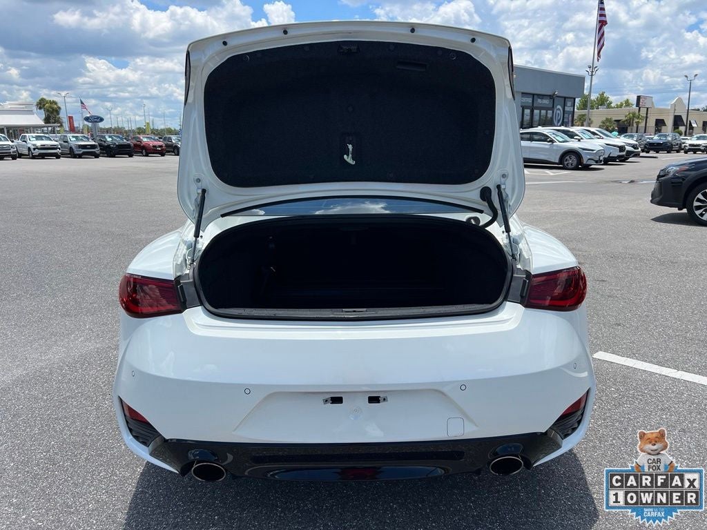 2022 INFINITI Q60 LUXE