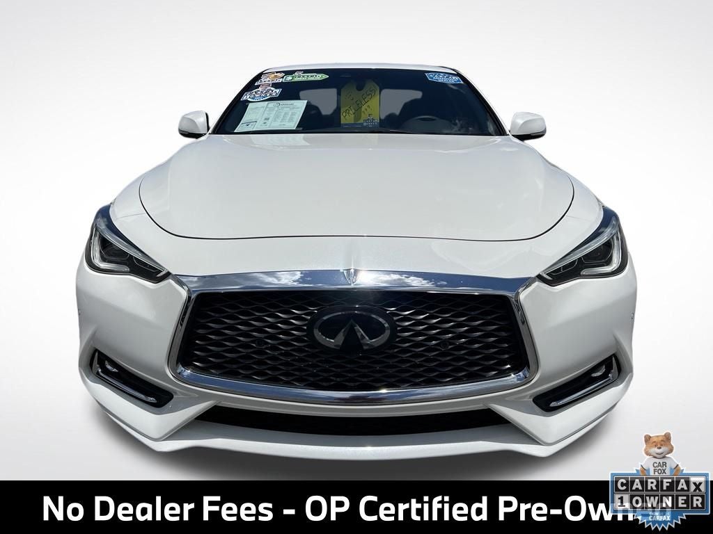 2022 INFINITI Q60 LUXE