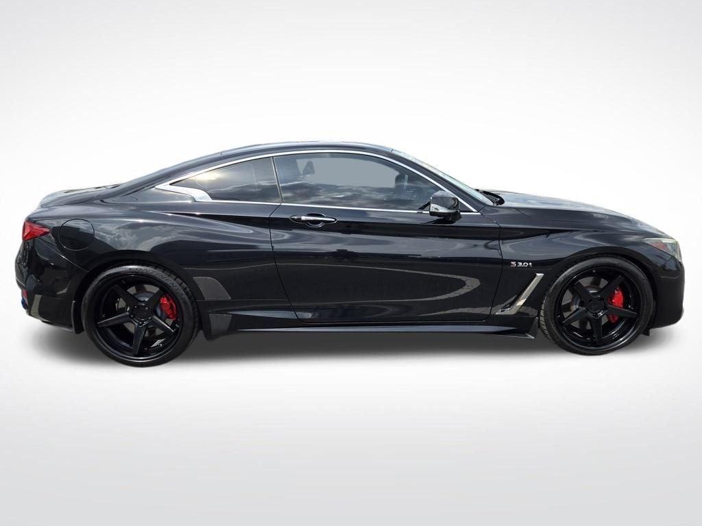 2018 INFINITI Q60 Red Sport 400