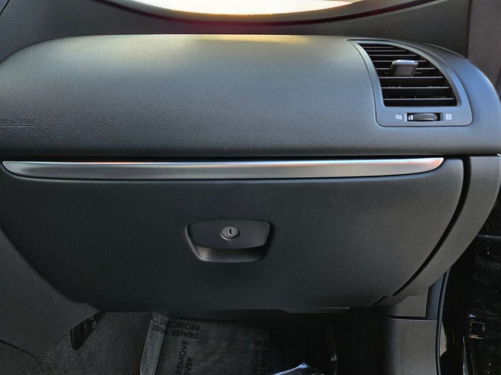 2017 INFINITI QX70 Base