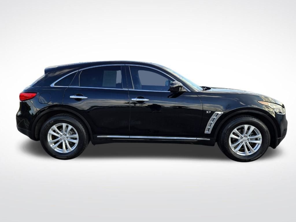 2017 INFINITI QX70 Base