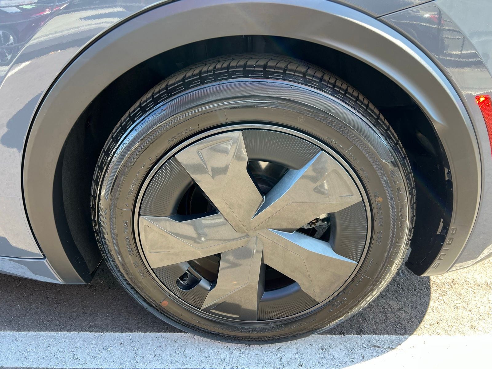 2024 Toyota Prius Prime SE