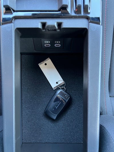 2024 Toyota Prius Prime SE