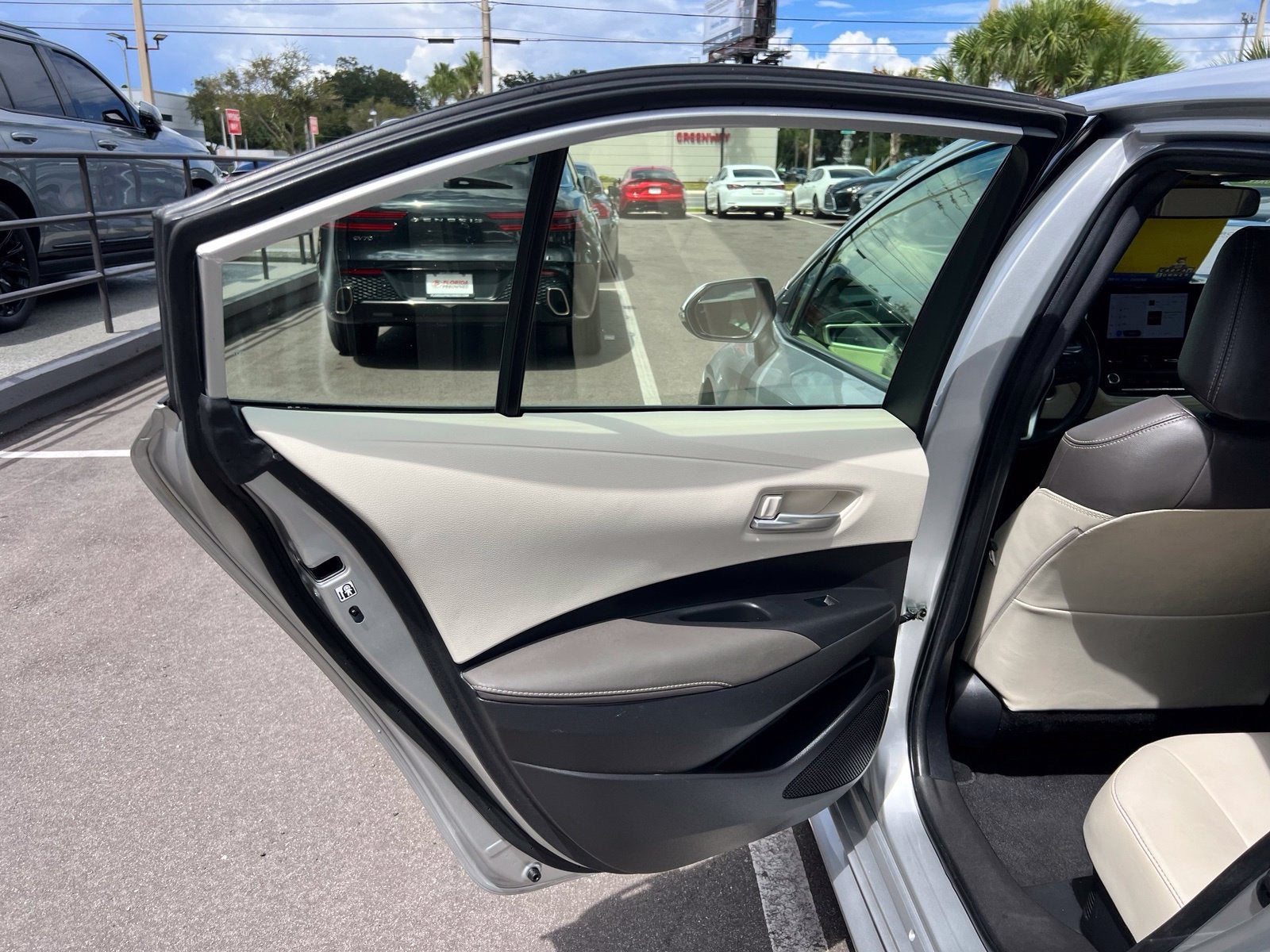 2024 Toyota Corolla Hybrid XLE