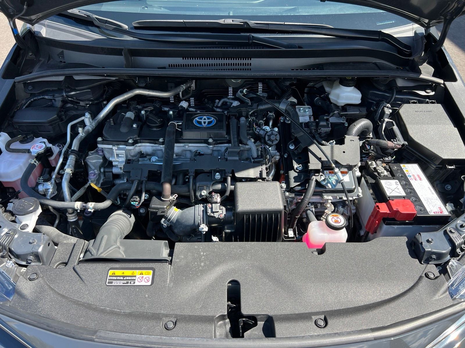 2024 Toyota Corolla Hybrid LE