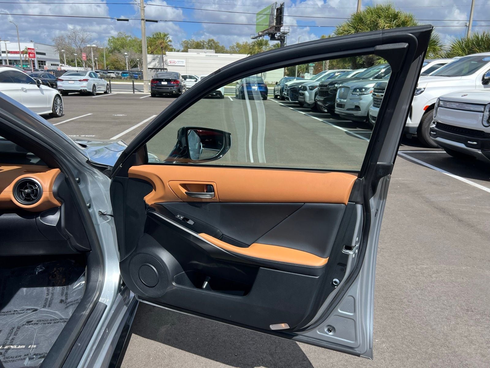 2023 Lexus IS 350 F SPORT Design