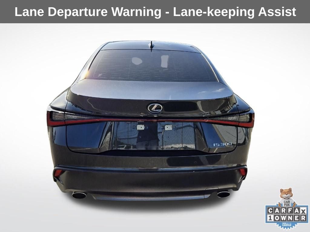 2024 Lexus IS 300