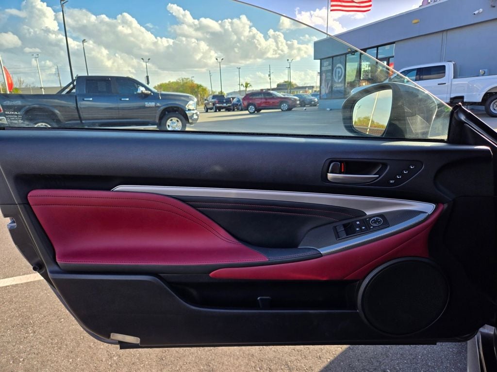 2017 Lexus RC 200t F-Sport