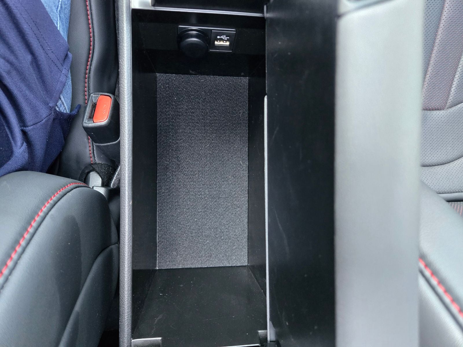 2023 Lexus UX 250h F SPORT Handling