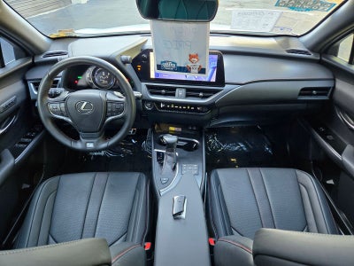 2023 Lexus UX 250h F SPORT Handling