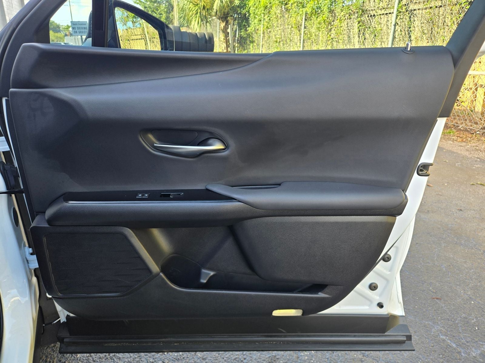 2023 Lexus UX 250h F SPORT Handling