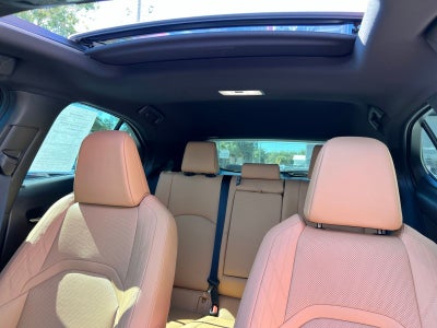 2025 Lexus UX 300h Premium