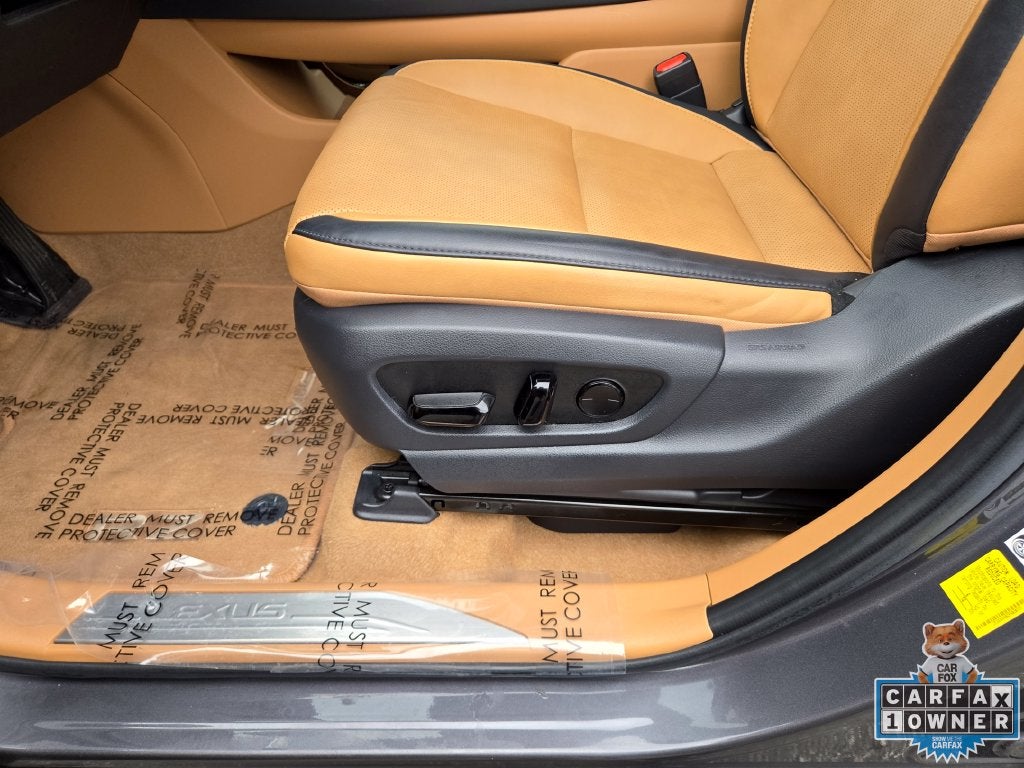 2023 Lexus RZ 450e Premium