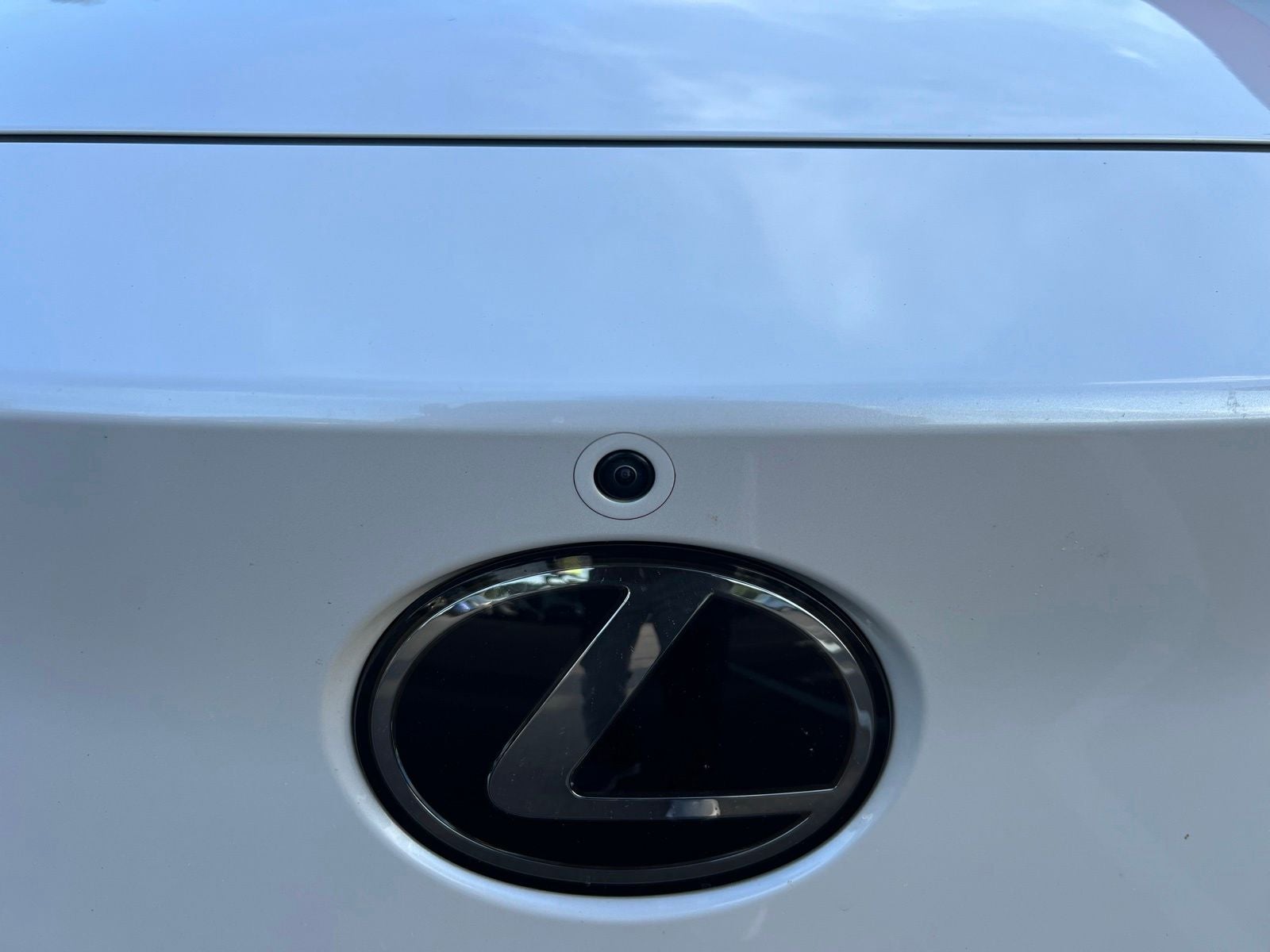 2024 Lexus RZ 300e Premium
