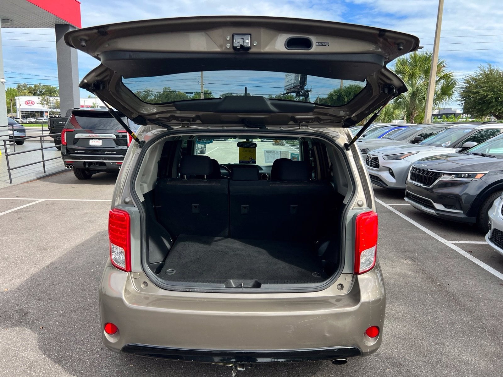2013 Scion xB Base