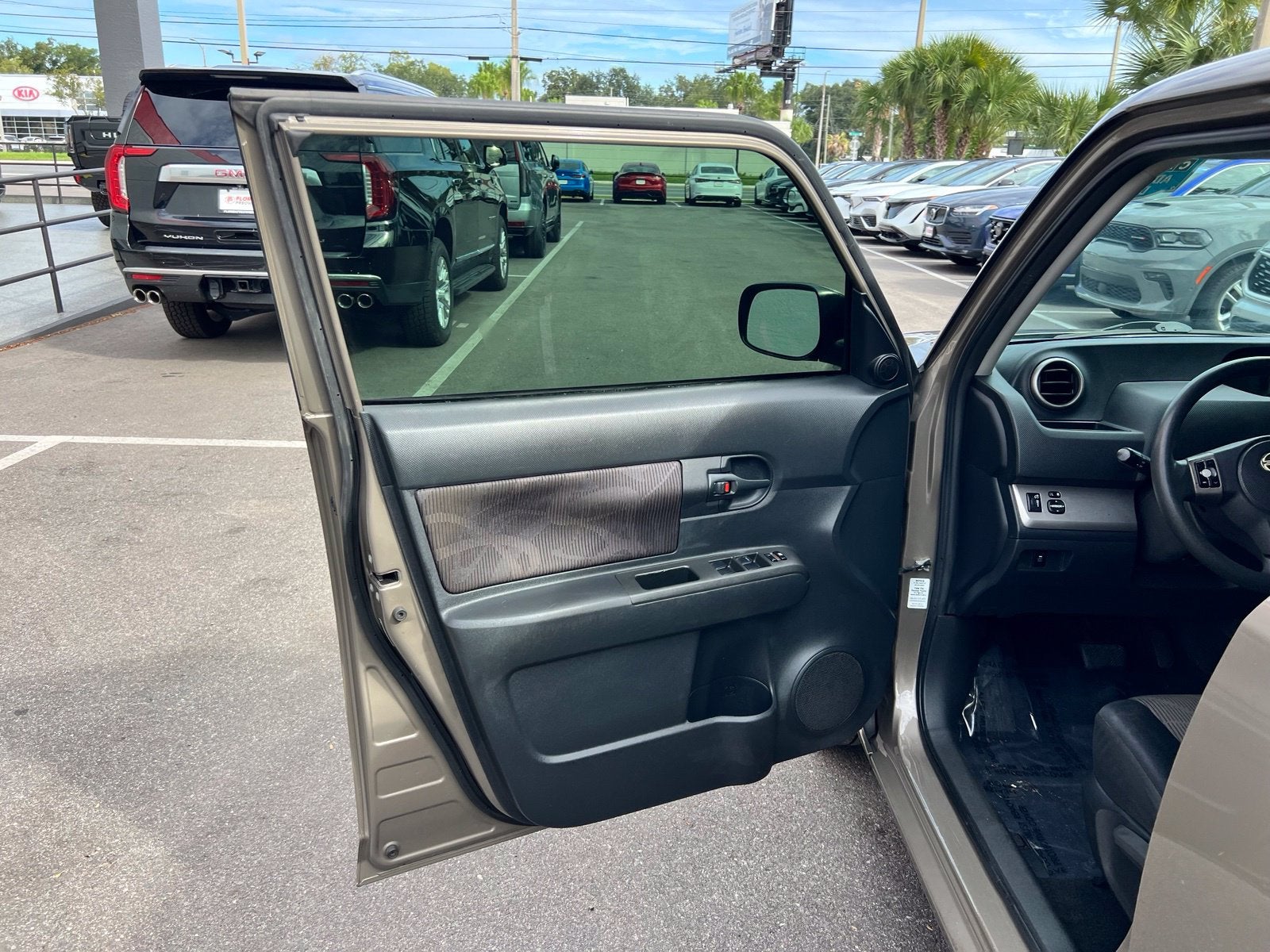 2013 Scion xB Base