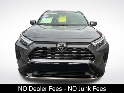 2025 Toyota RAV4 Hybrid SE