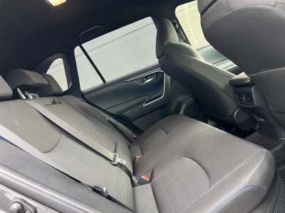 2025 Toyota RAV4 Hybrid SE