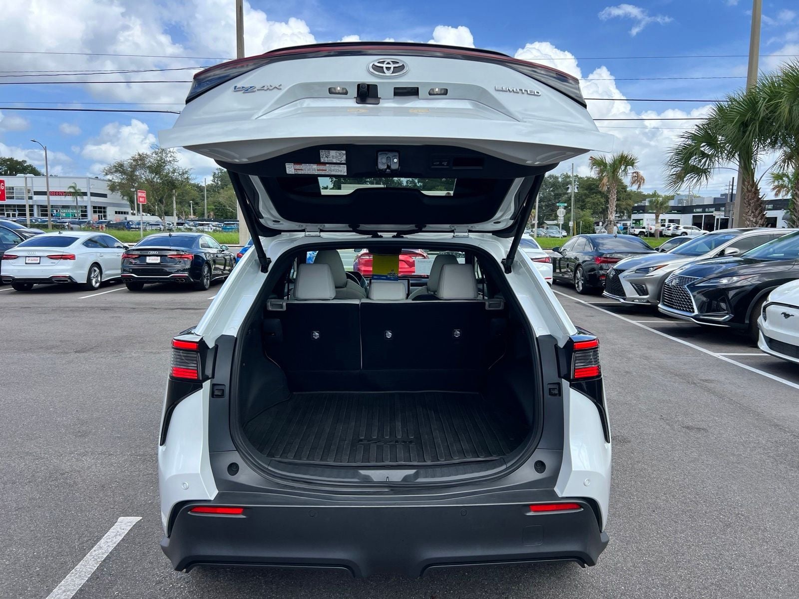 2023 Toyota bZ4X Limited