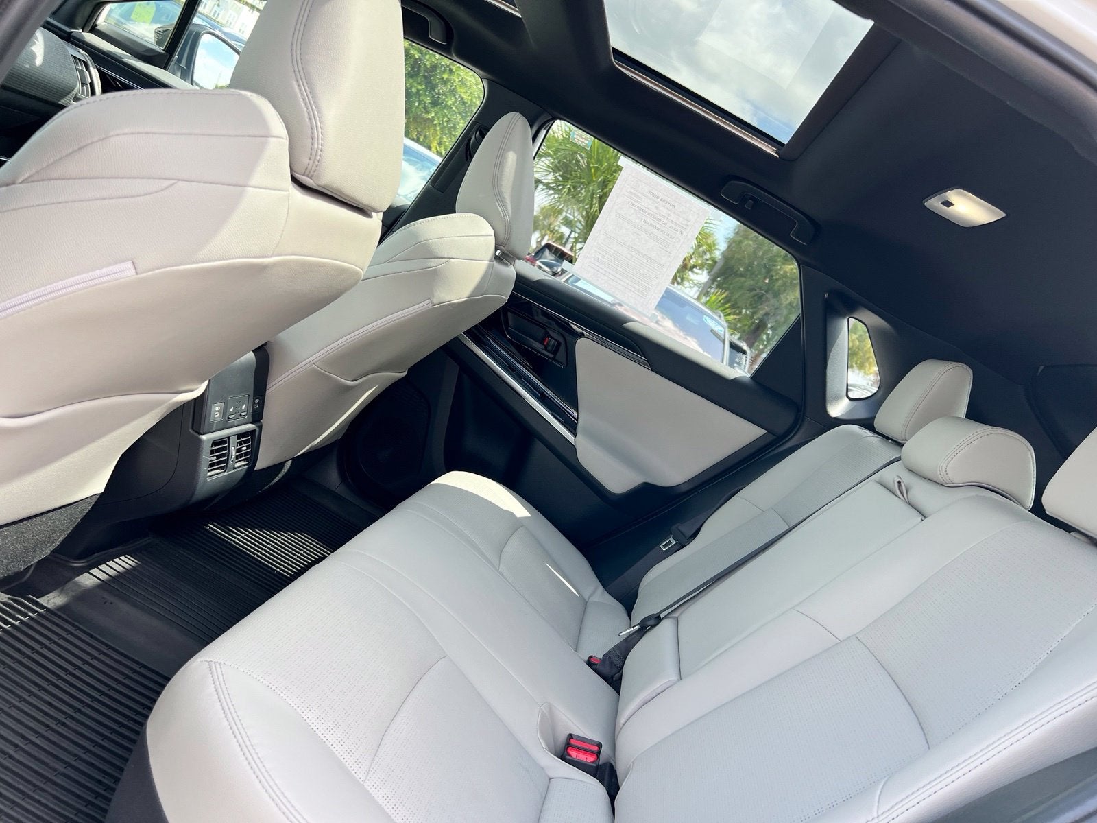 2023 Toyota bZ4X Limited
