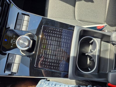 2025 Toyota bZ4X XLE