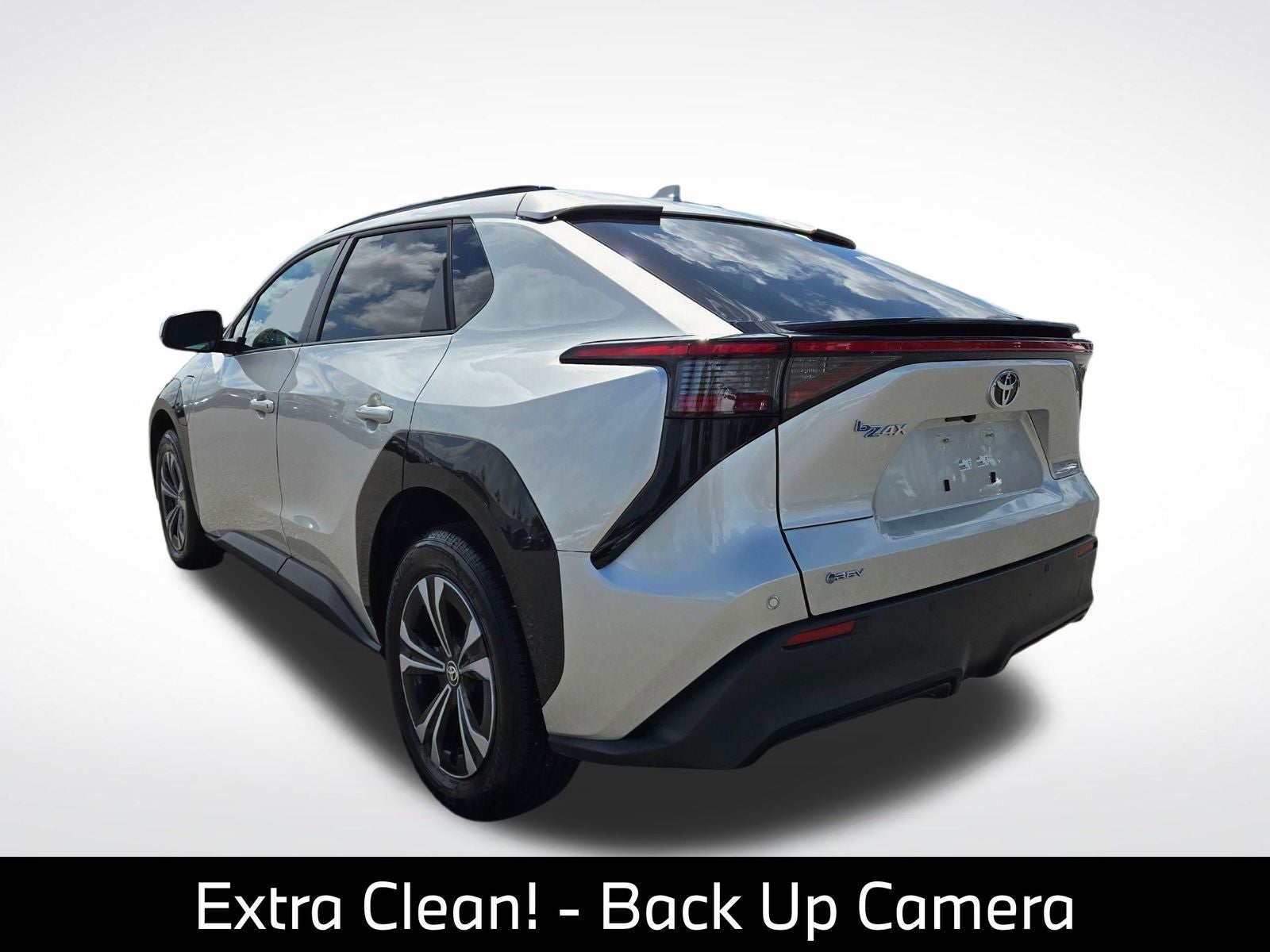 2025 Toyota bZ4X XLE