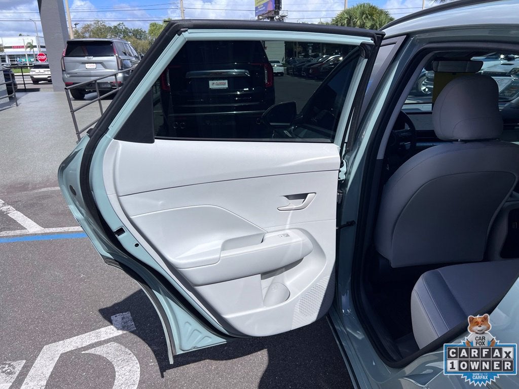 2024 Hyundai Kona Electric SEL