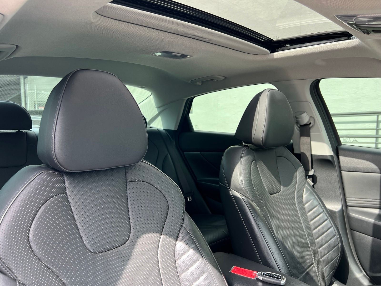 2023 Hyundai Elantra Hybrid Limited