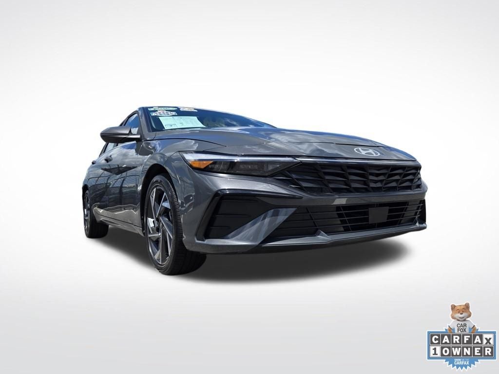 2025 Hyundai Elantra Hybrid Limited