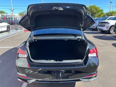 2023 Hyundai Elantra Limited